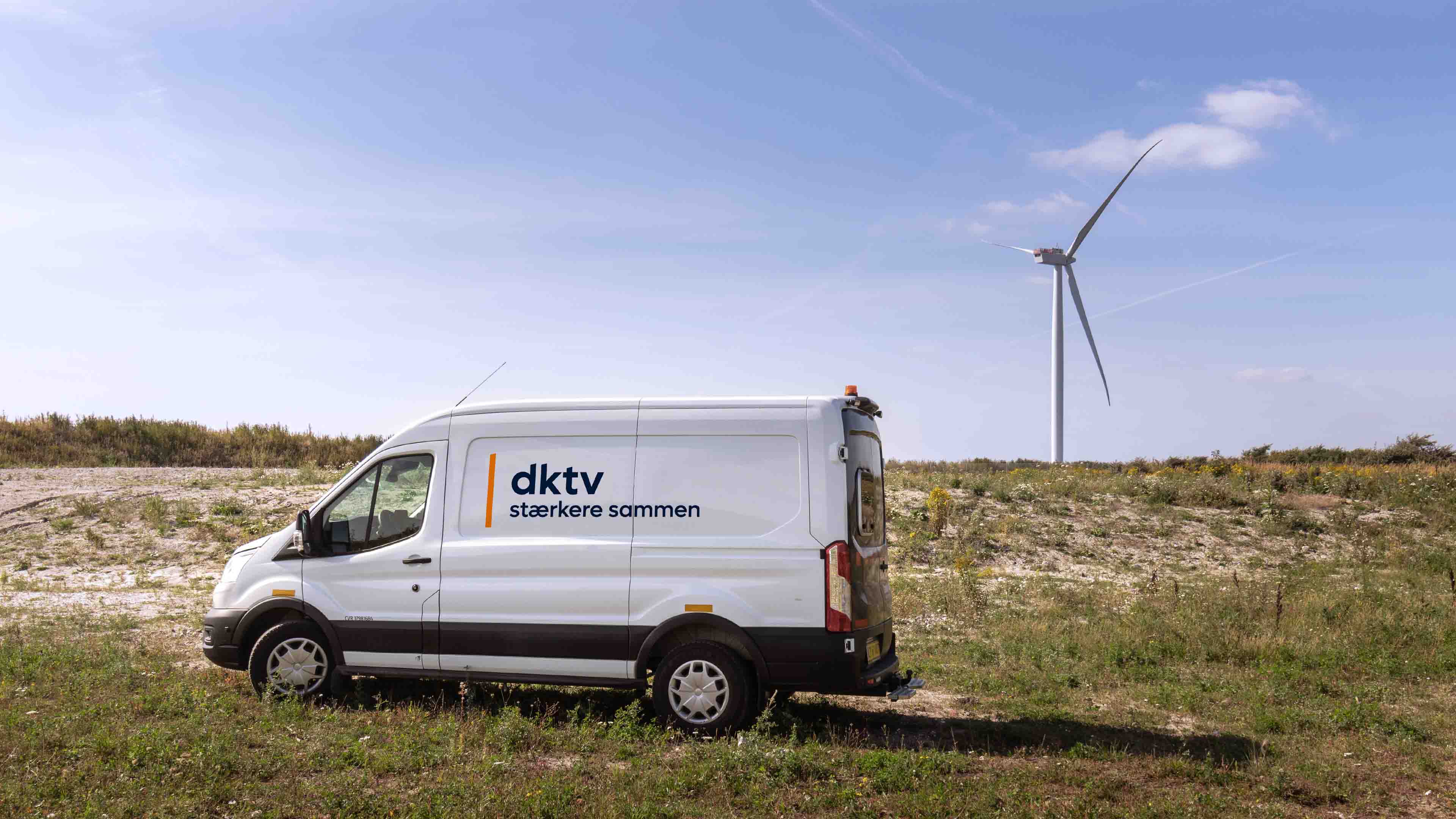 Dktv Bil Og Vindmoelle