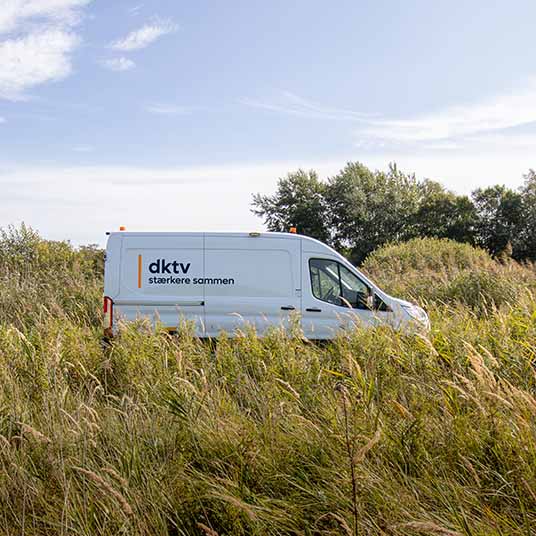 Dktv Teknikerbil I Marken Mobil