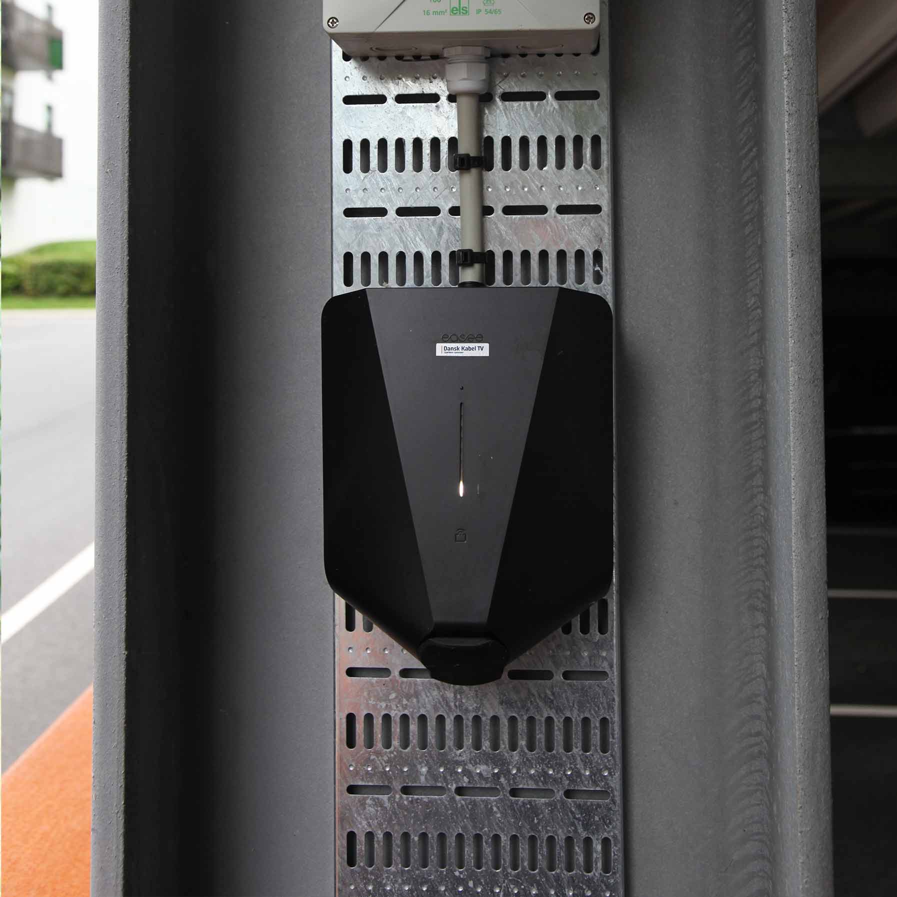 Opladning Af Elbil Forening