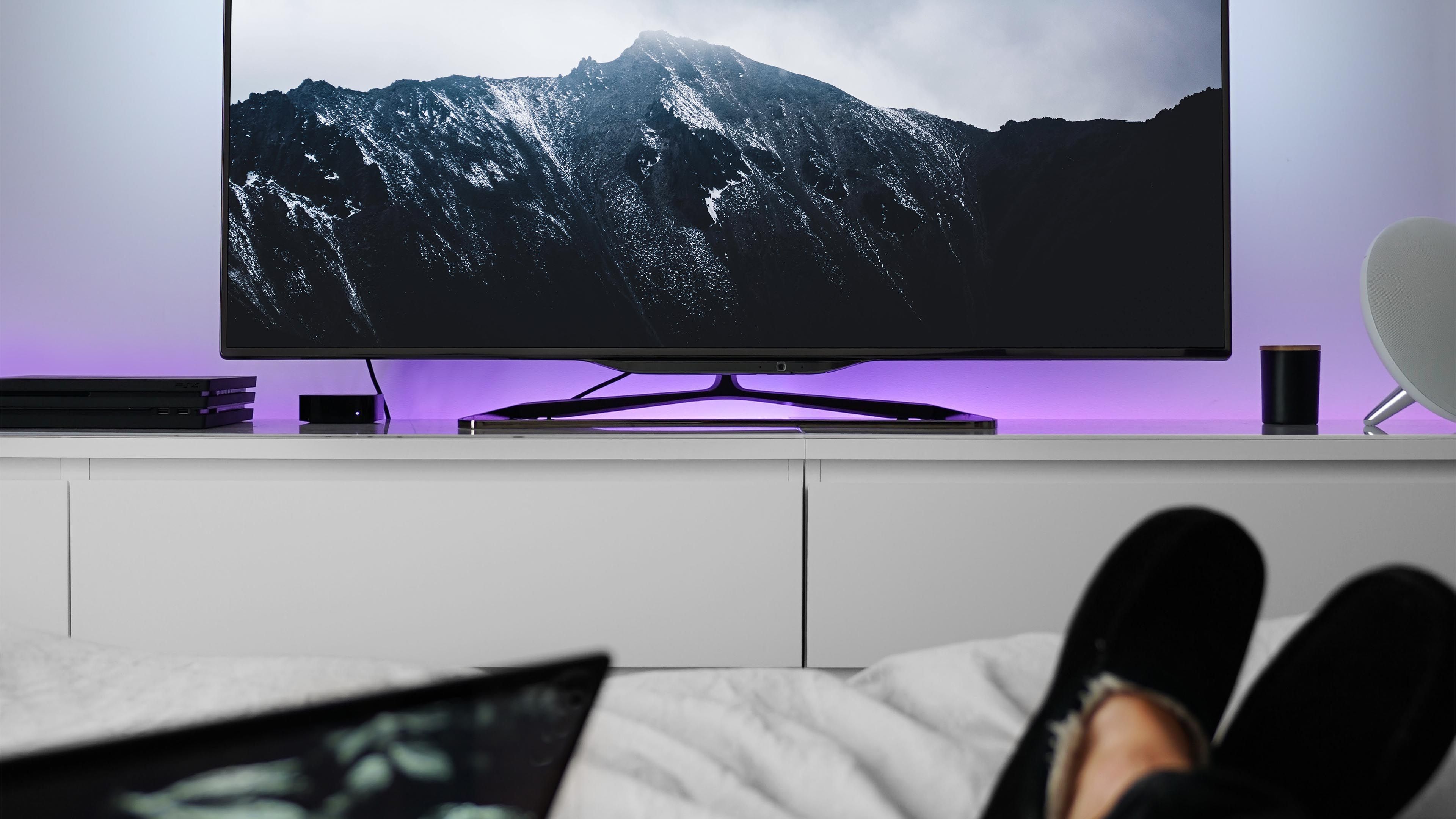 En Verden Med TV Og Lyd I Fokus