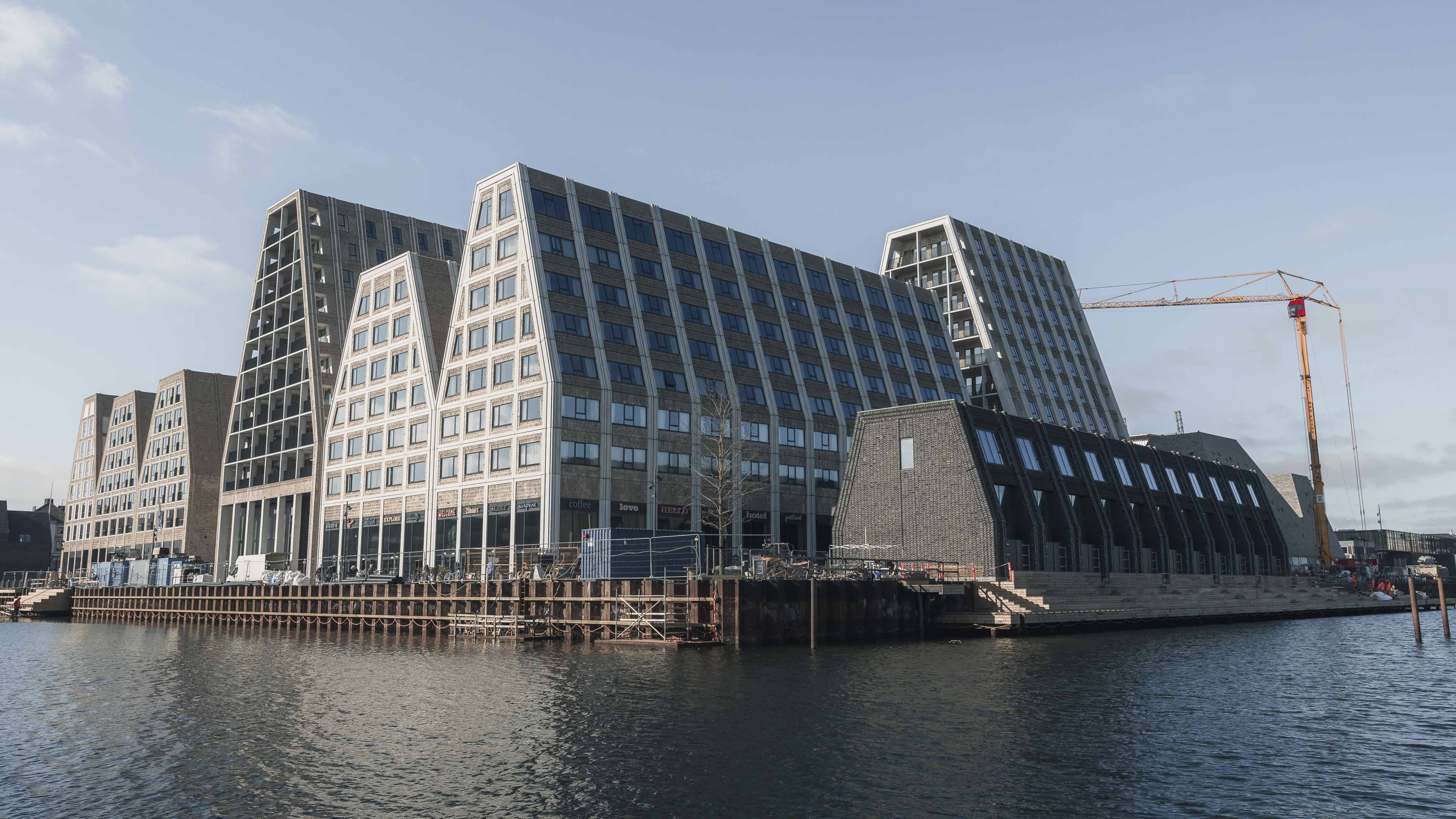 Papiroen Fremtidssikret Med Hyperconnect